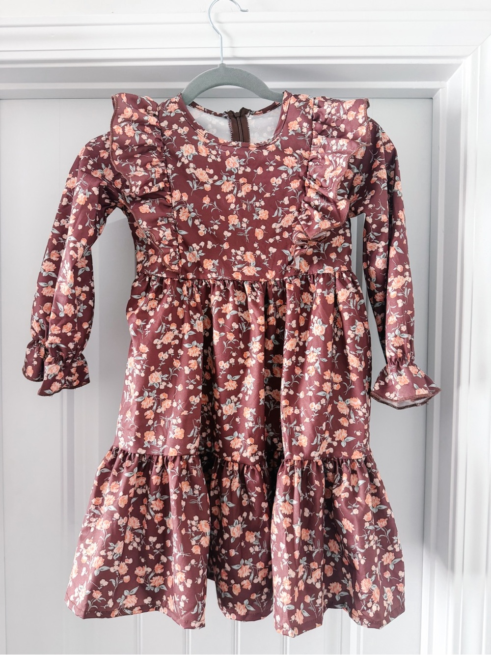 Floral Ruffle Long-Sleeve Dress